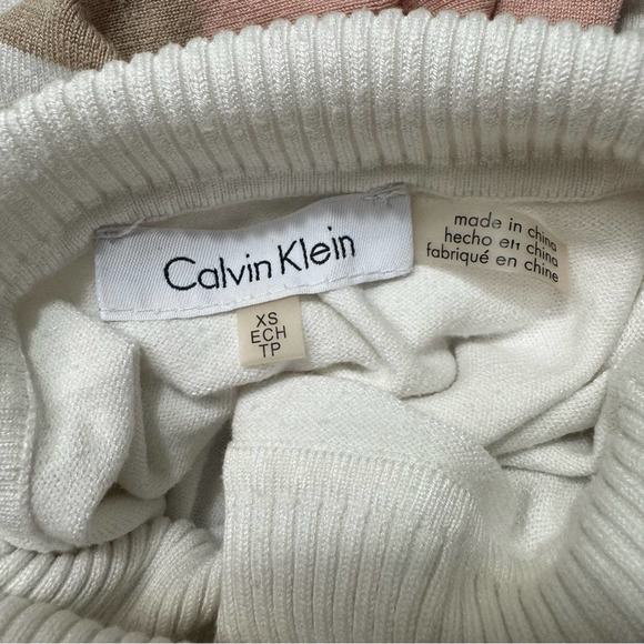 Calvin Klein Colorblock Turtleneck Pullover Sweater - Picture 4 of 6